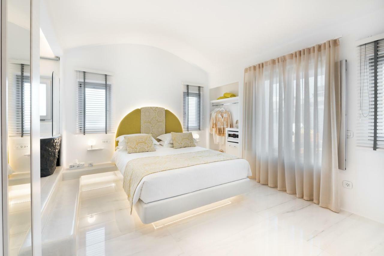 Emfasis Luxury Villa Fira  Bagian luar foto